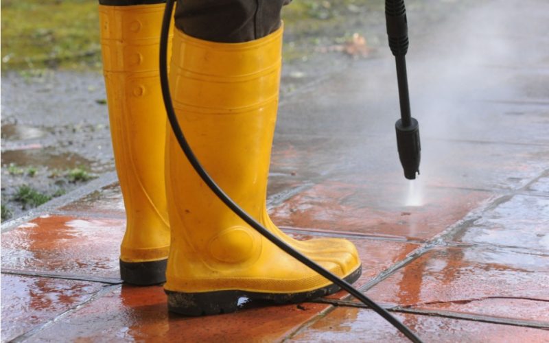 Can pressure washing damage block paving
